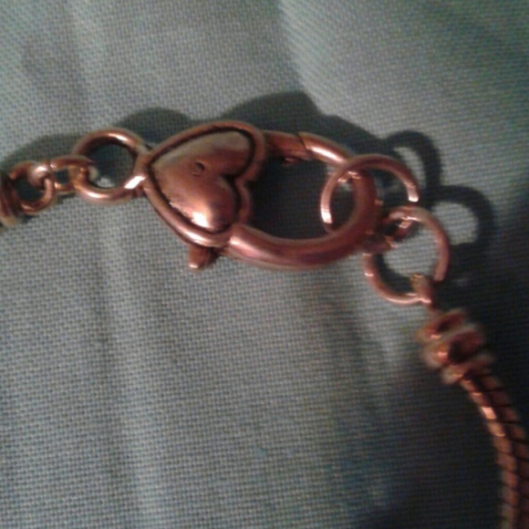 SALE! Vintage silver tone purse charm bracelet - Picture 6 of 8